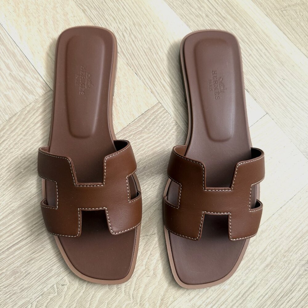 Hermes Oran sandals, Gold size 37.5